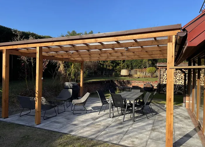 Ostoja Dziarnówko - Z Ogrodem Na Mazurach Willa Iława